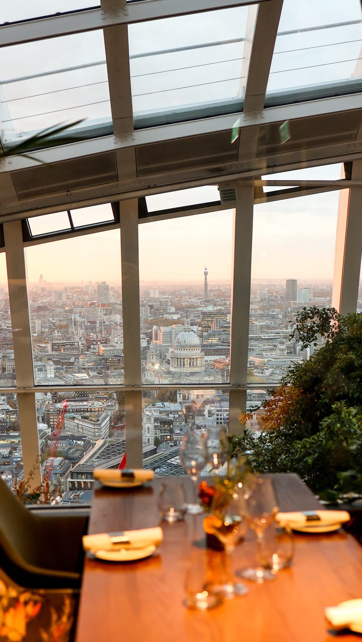LondonвЂ™s favourite rosГ© meets the cityвЂ™s most iconic rooftop 
В 
For a limited time only this season, @thewhisperingangel is taking over our Fenchurch Terrace.
В 
At the very top of the Sky Garden, enjoy breathtaking views across the city while dining from an exclusive sharing menu created by Fenchurch RestaurantвЂ™s Chef de Cuisine, @kerth.gumbs 
В 
Your experience includes a selection of seasonal small plates,from Jersey oysters and smoked salmon to burrata, beef tartare and hoisin mayonnaise fried chicken, perfectly paired with a bottle of the seasonвЂ™s most-loved rosГ©, Whispering Angel.
В 
After dining, enjoy complimentary entry to Sky GardenвЂ™s Music Nights and dance under the stars.
В 
Reservations are now open, from 20th April

Limited tables available, with just two booking slots per evening!
